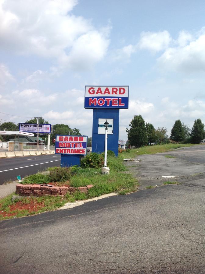 Gaard Motel Foxborough Exterior photo